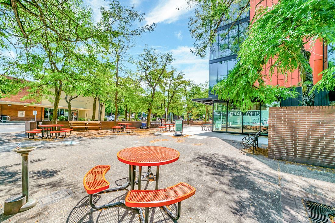 Central Lofts Retail