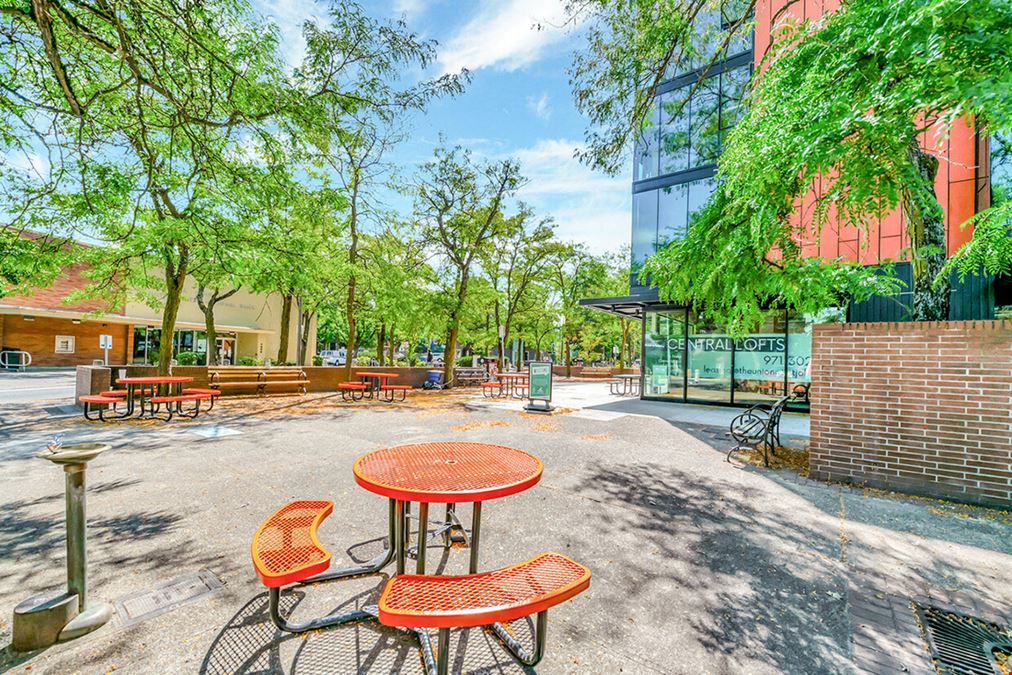 Central Lofts Retail