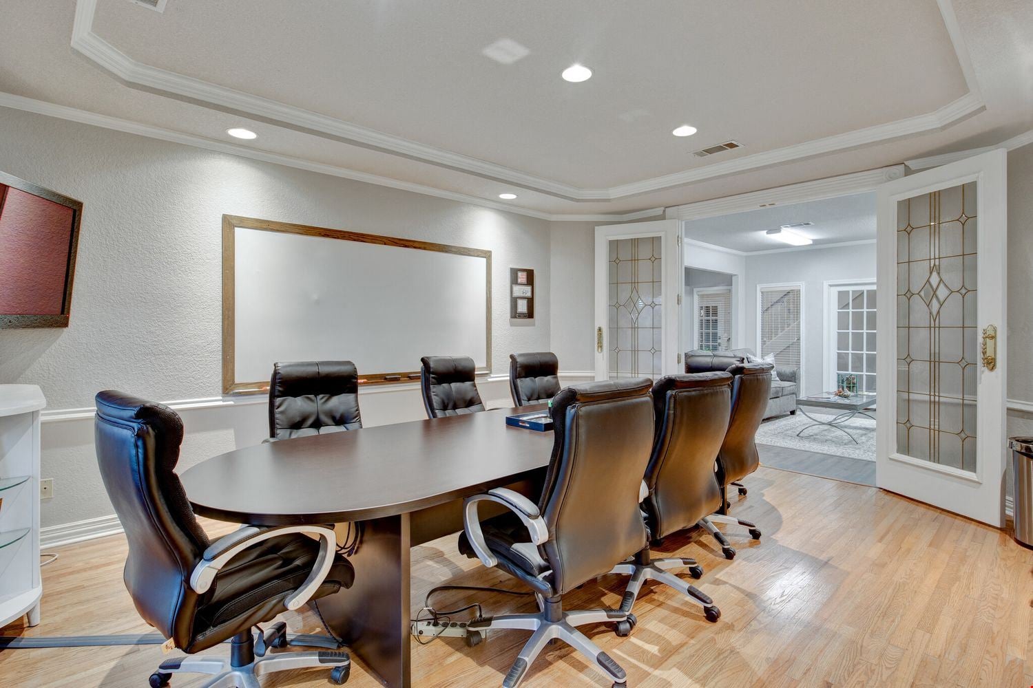 1721-1725 E Southlake Blvd