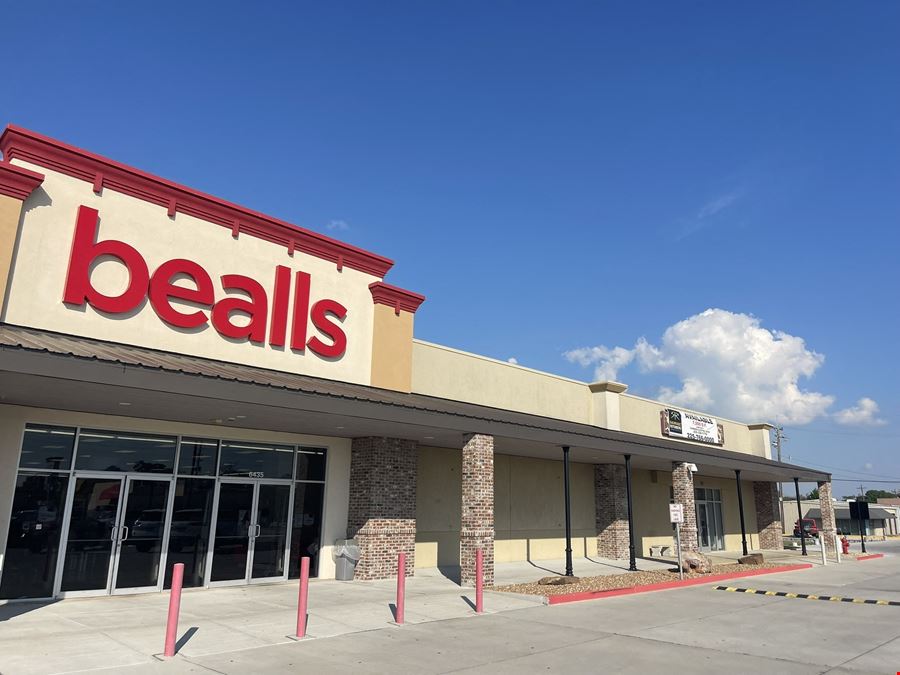 Colonial Plaza Shopping Center For Lease