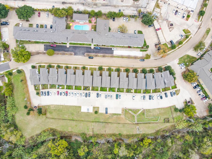 Redmond Row Townhomes