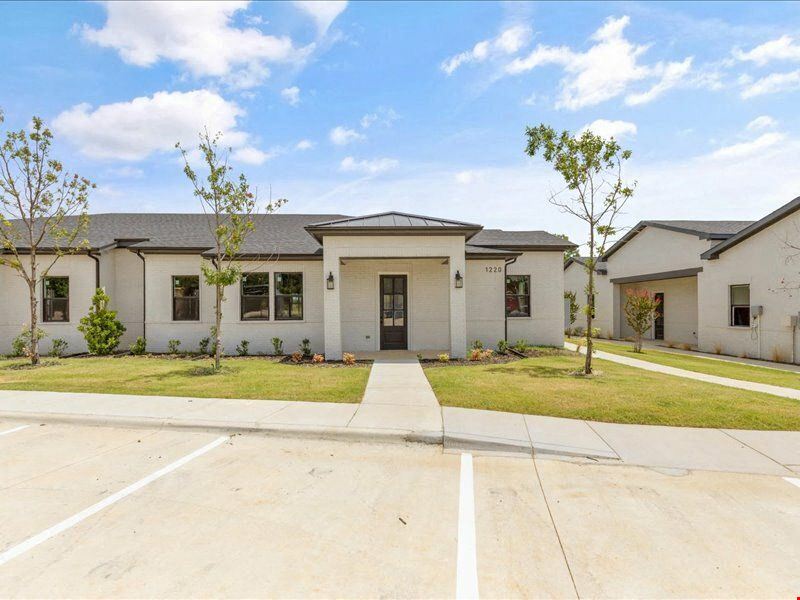 1220 N Kimball Ave, Unit 120