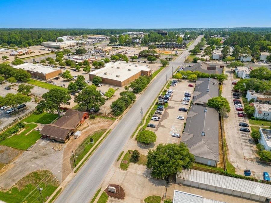 THE SHOPS AT OLD BULLARD