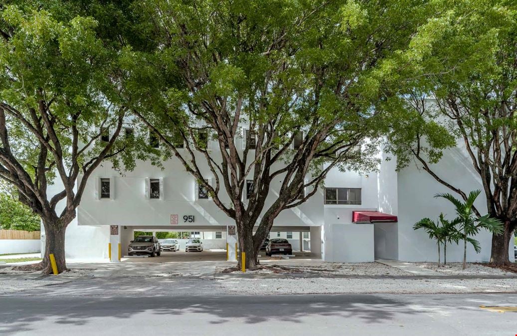 951 S Le Jeune Road | Office & Medical Space