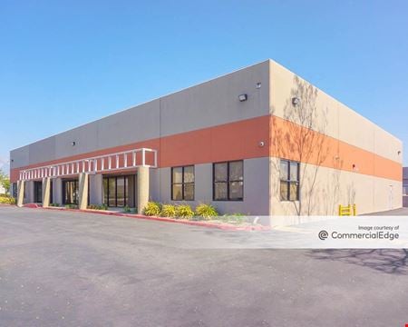 Preview of Industrial space for Rent at 1609 South Grove Avenue