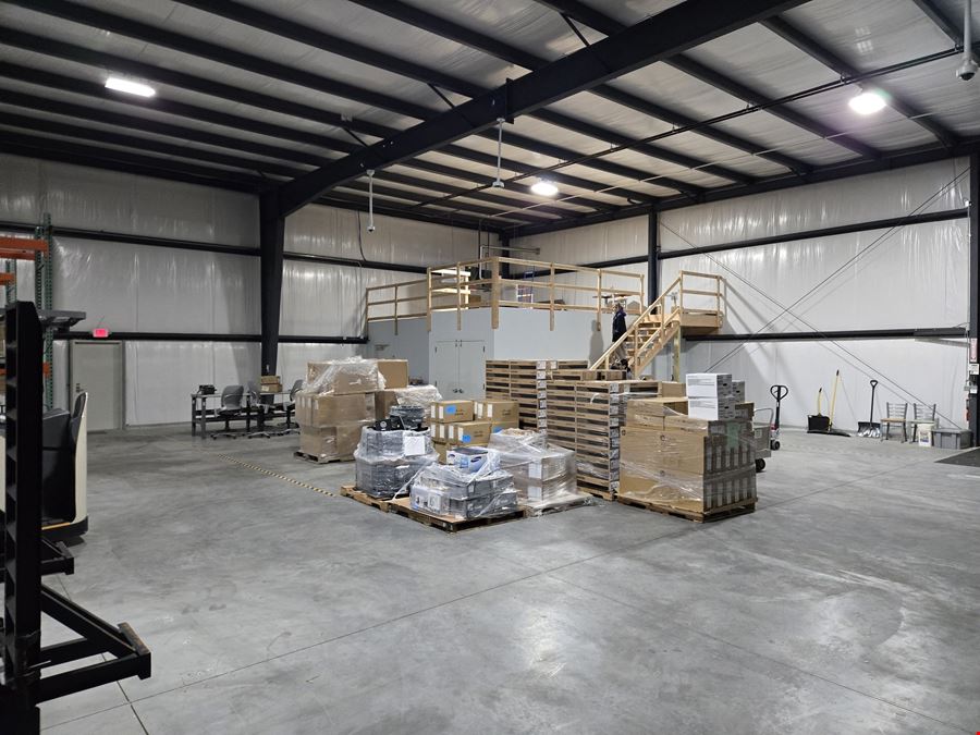 6024 Highview Dr - 8,400 Industrial Bldg