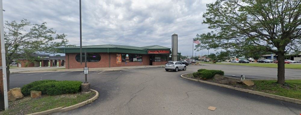 7301 Rockville Rd.