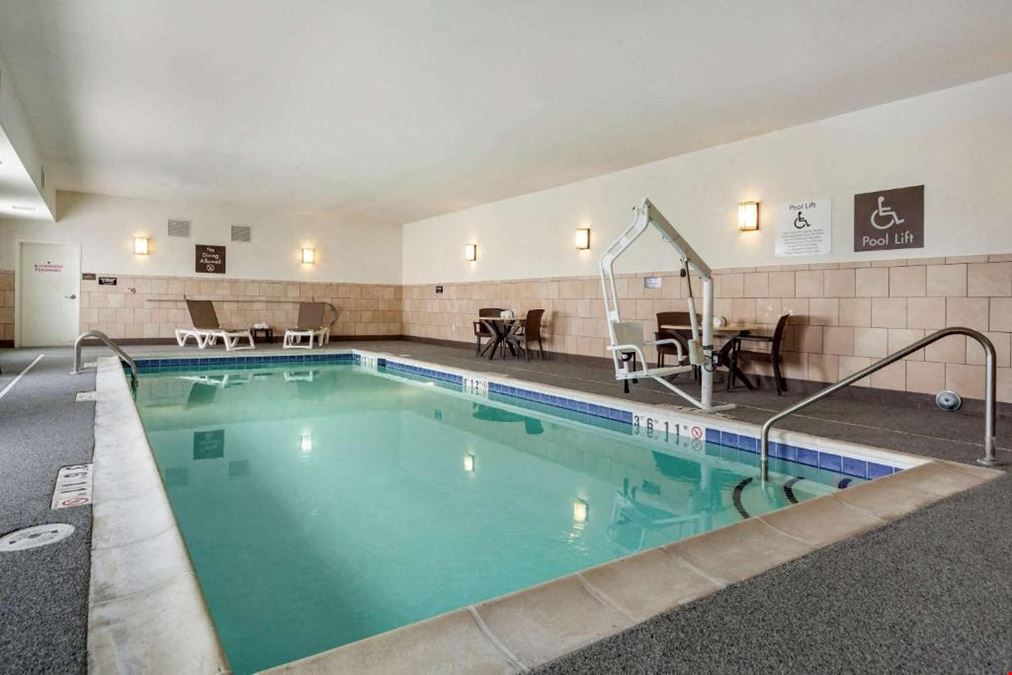 Comfort Inn & Suites Sidney