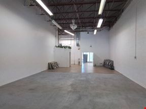 2,000 sqft private industrial warehouse for rent in Mississauga