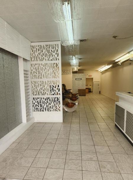 Preview of Retail space for Rent at 523 Main St