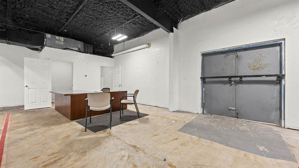 2322 NE Waldo Road - Industrial | 2,000 SF - 4,000 SF