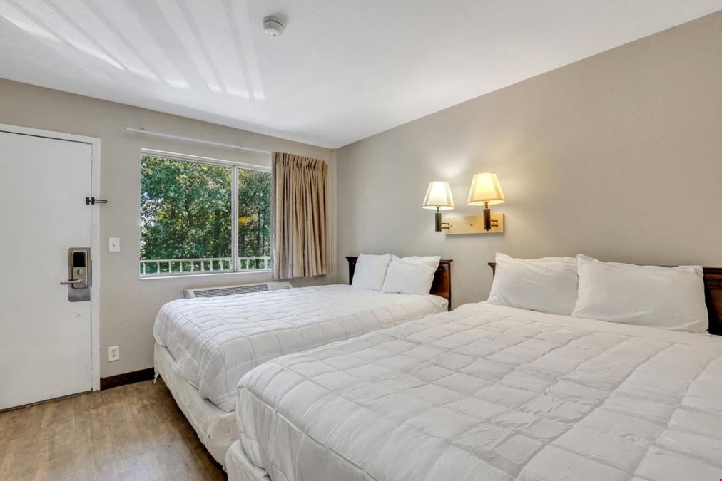 Fairbridge Inn Express 