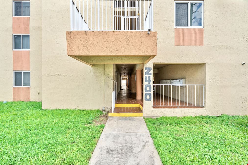 2400 NW 16th Street Rd