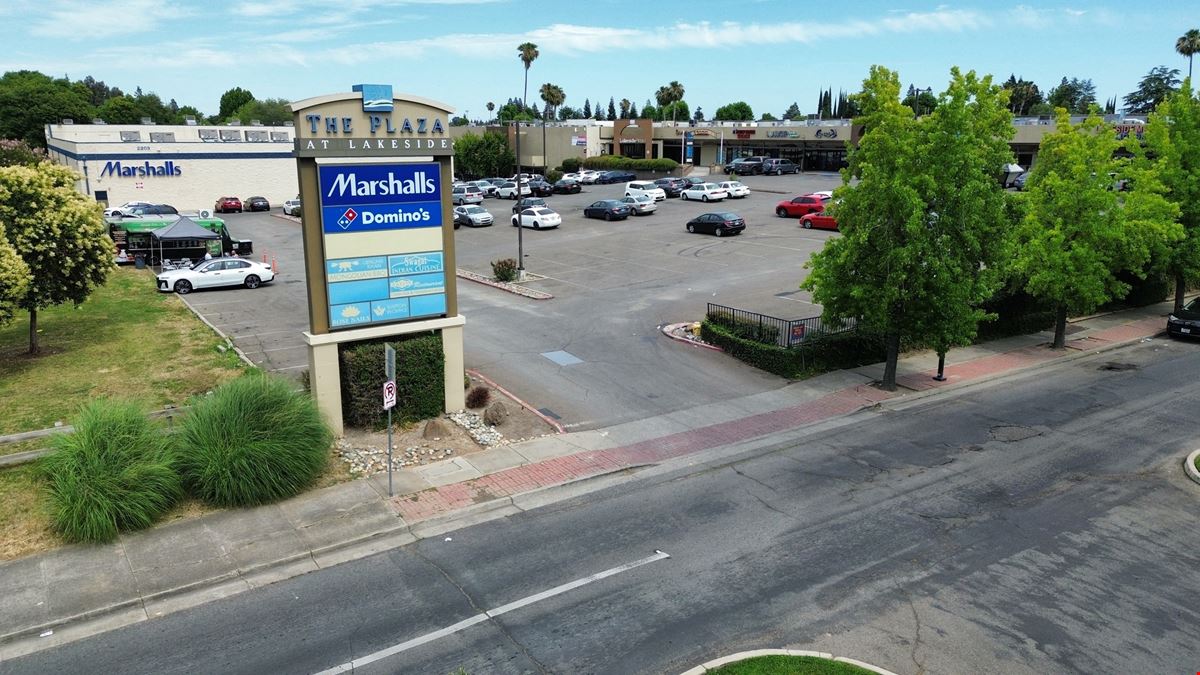 Lakeside Plaza