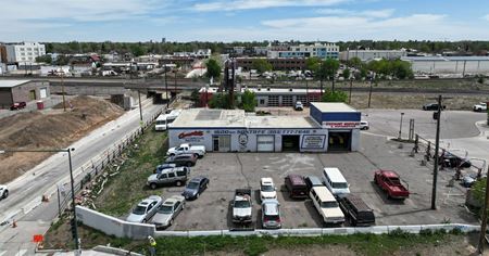 Preview of Industrial space for Rent at 1600 S Santa Fe Dr