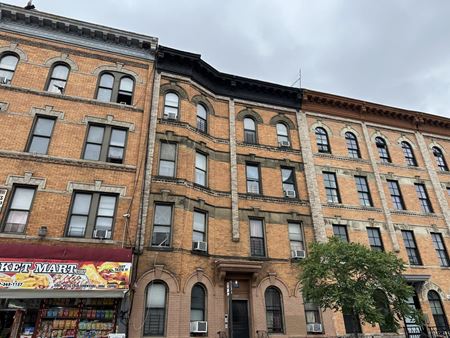 Preview of Mixed Use space for Sale at 523 Knickerbocker Ave