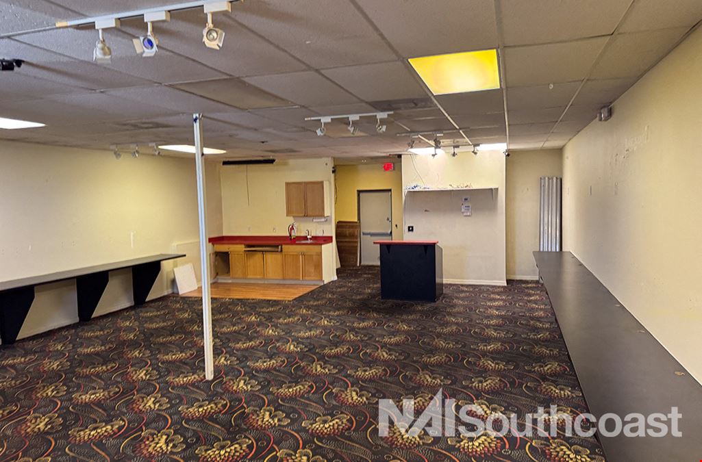 ±1,117 SF Retail Space - Hutchinson Island Shops