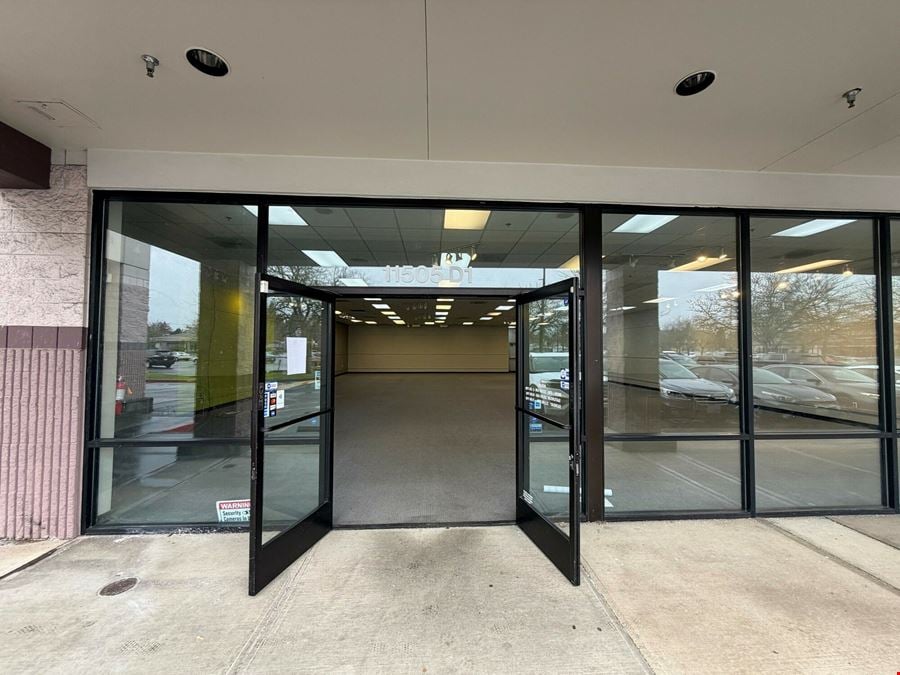 Orchards Market Center