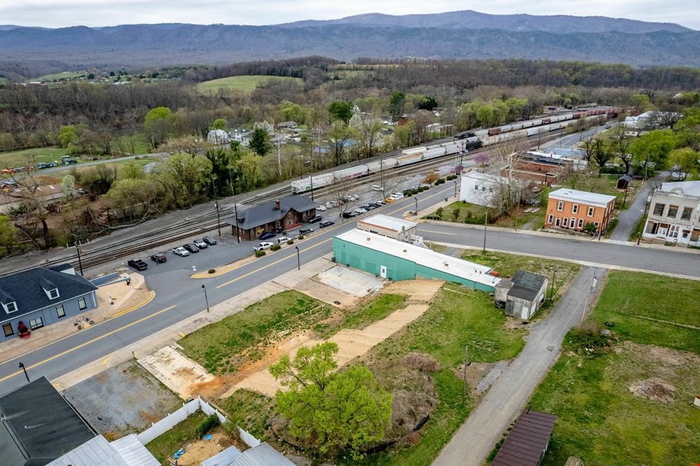 HALF ACRE COMMERCIAL LOT