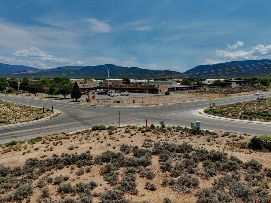 Corner of Paseo Del Canon and Salazar Rd
