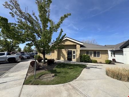 Preview of Office space for Rent at 5593 N. Glenwood St.
