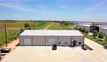 Preview of commercial space at 19286 Kickapoo Road
