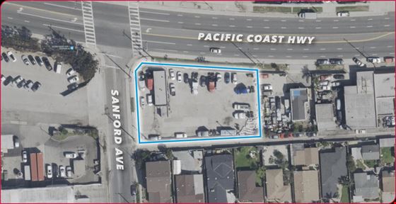 1002 E Pacific Coast Hwy