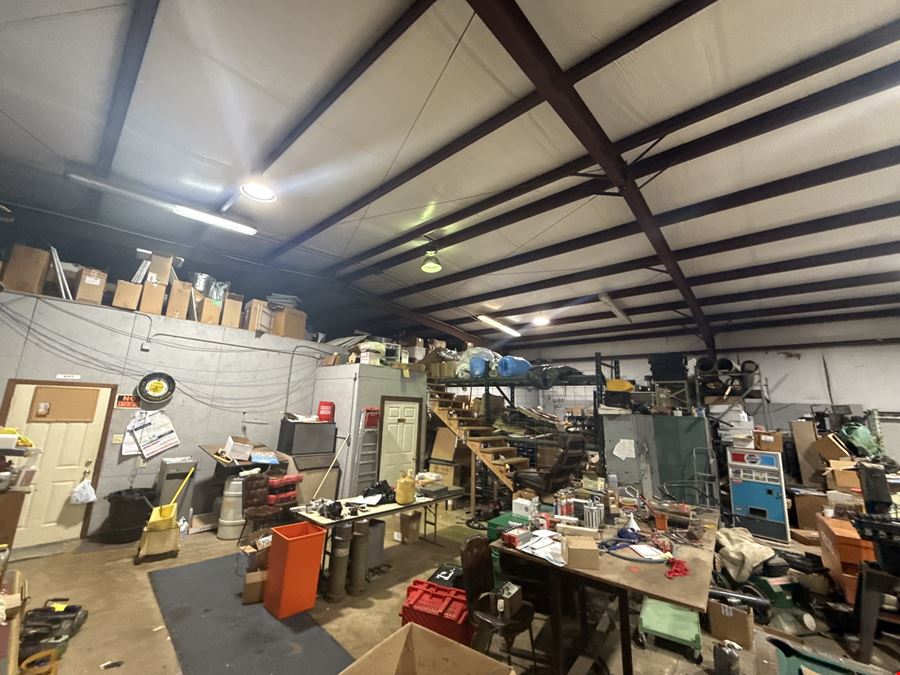 Commercial 6000 Square Feet Hope Arkansas