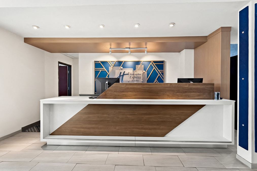 Holiday Inn Express & Suites Perry