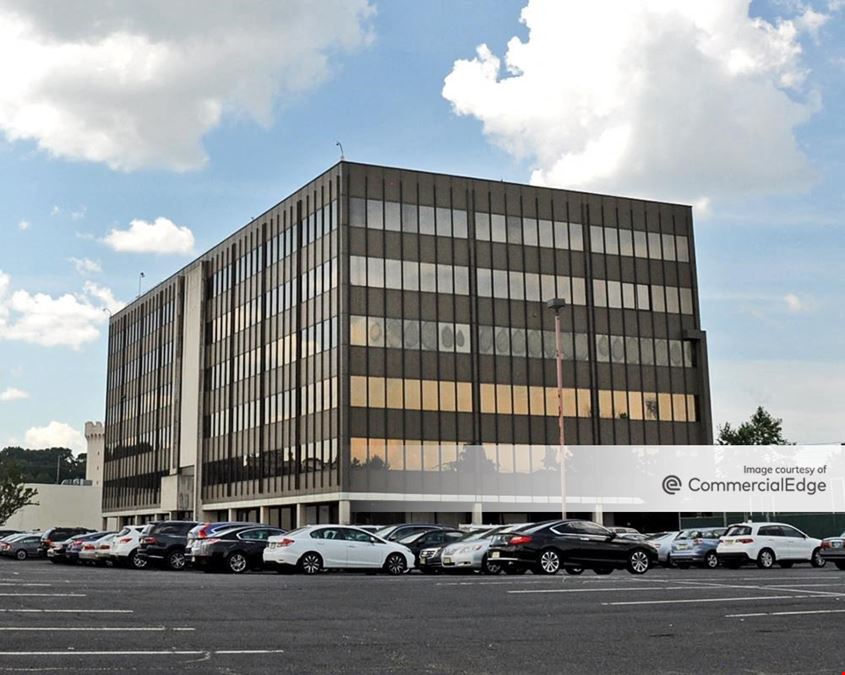 Meadowlands Corporate Center