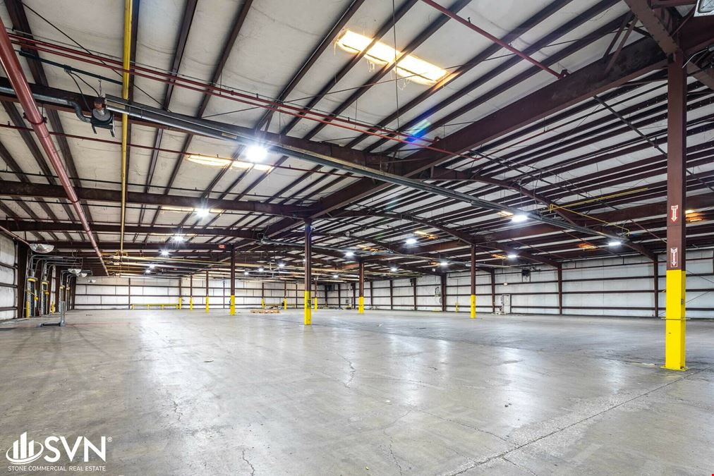 124,279 SF Industrial Facility For Lease