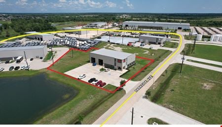 Preview of Industrial space for Rent at 8220 Parkside Ave