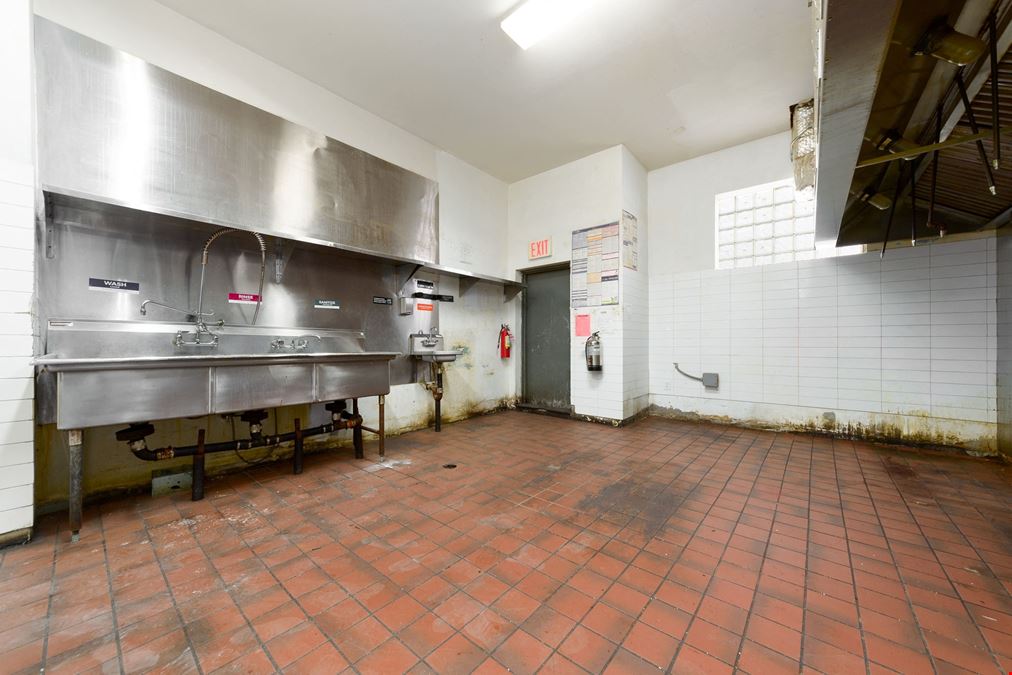 1,500 SF | 410 Utica Avenue | Vented Former Restaurant with Full Basement for Lease