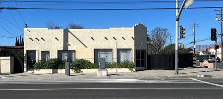 Preview of Industrial space for Rent at 2163 Durfee Ave