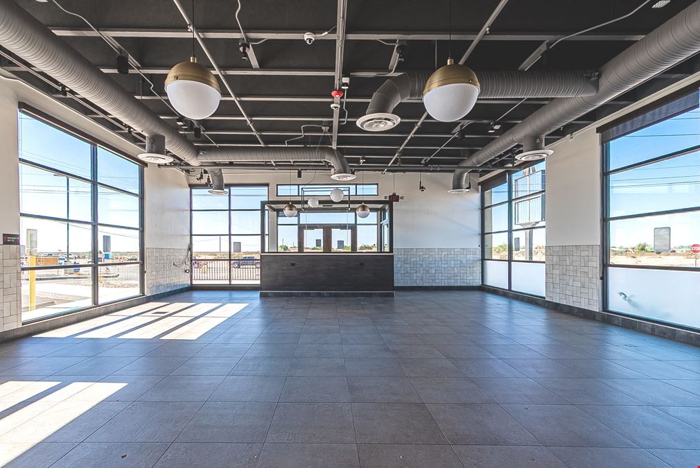 Former Wendy's: 2050 East Cesar Chavez Boulevard