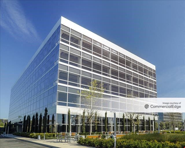 Santa Clara Gateway - 2755 Great America Way