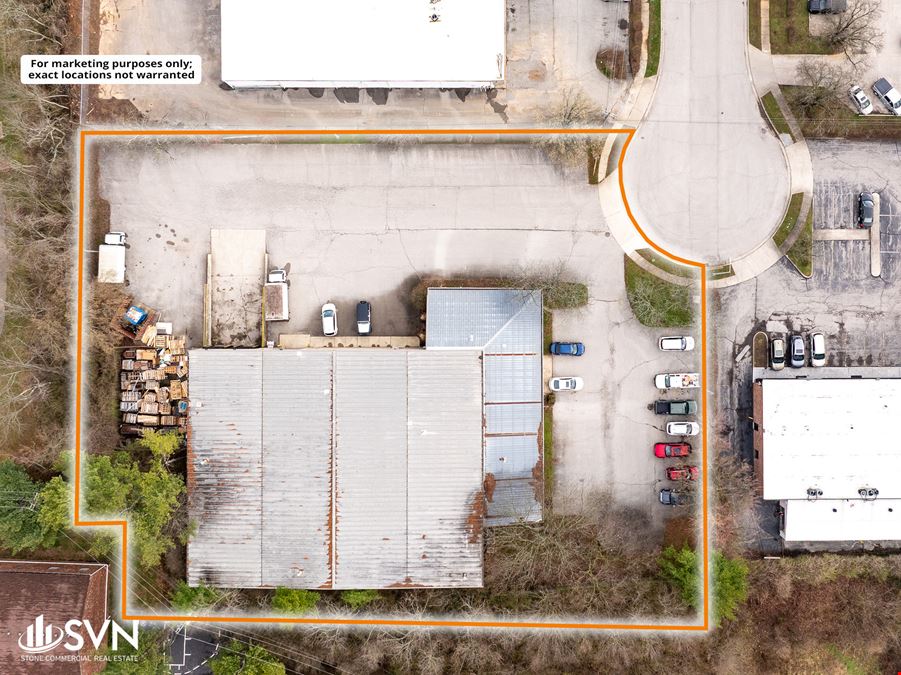 FOR LEASE: Commercial/Flex Building