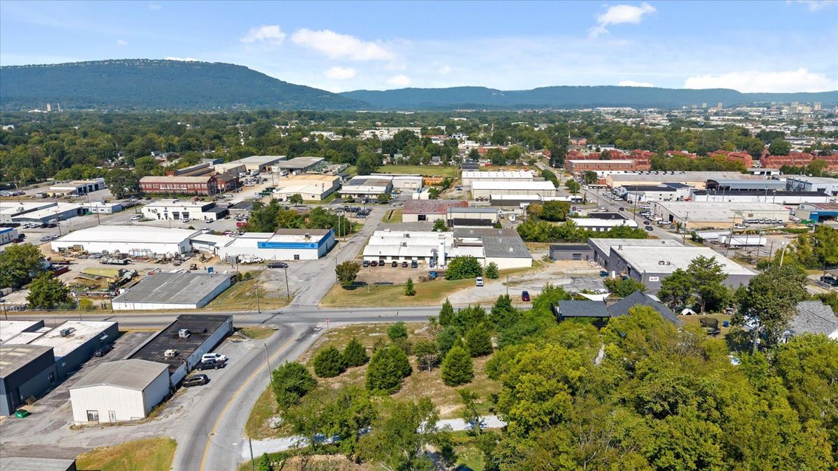 ±0.5 ACRE | 4-PARCEL DEVELOPMENT OPPORTUNITY | TRN-3 ZONING