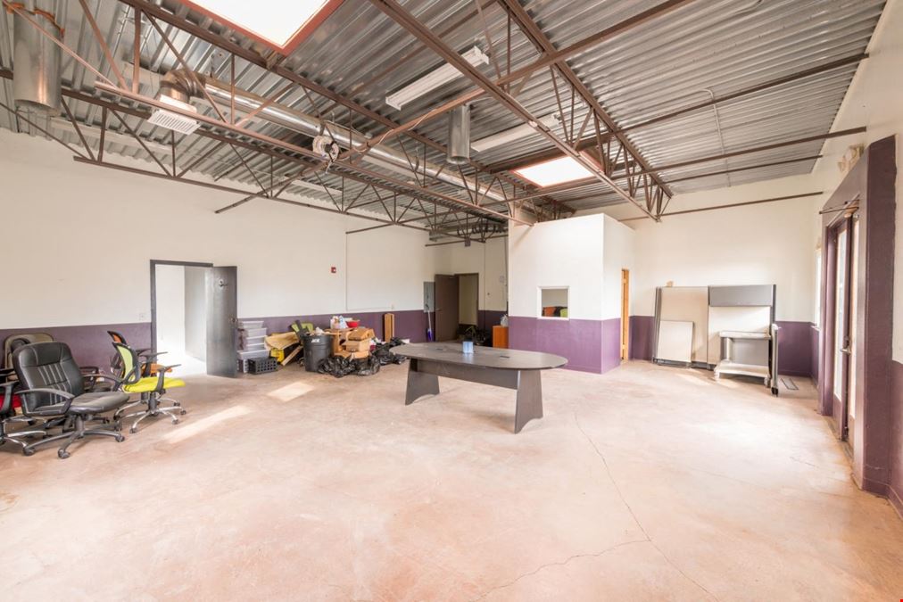 Taos Commercial Real Estate Auction