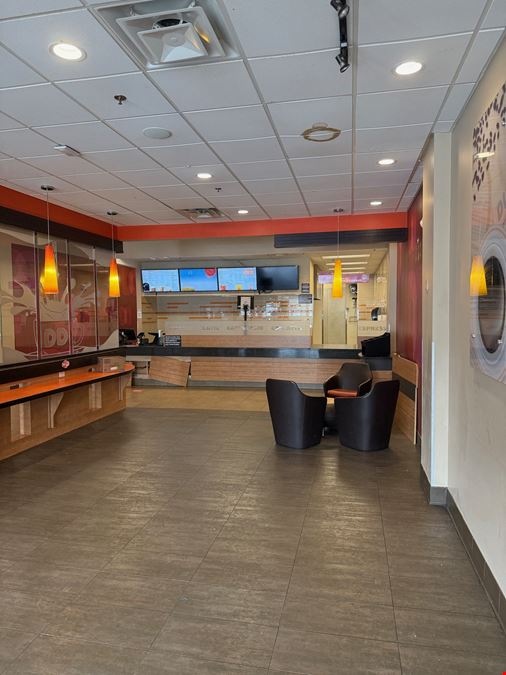 Downtown Restaurant QSR Food Use