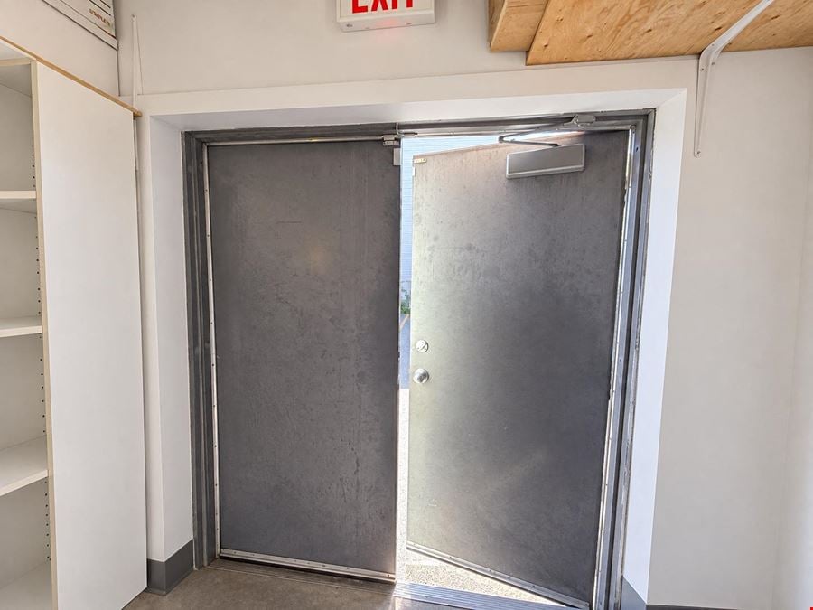 1200-C Wellington Street West