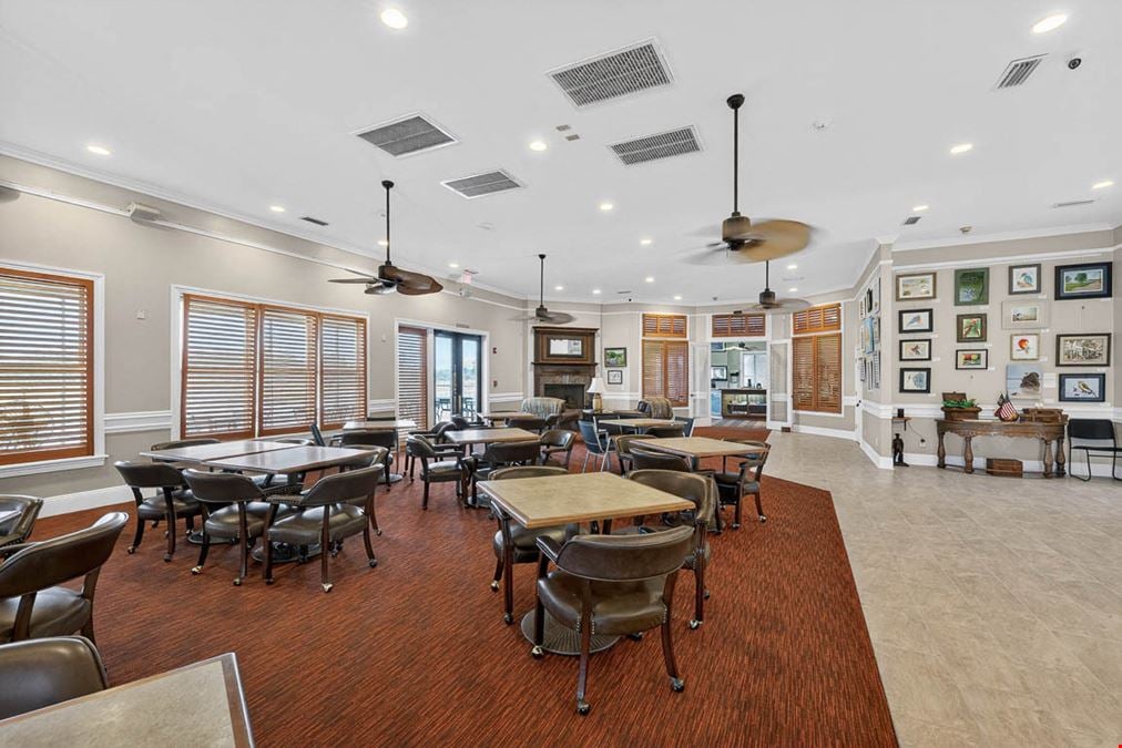 126 Clipper Bay