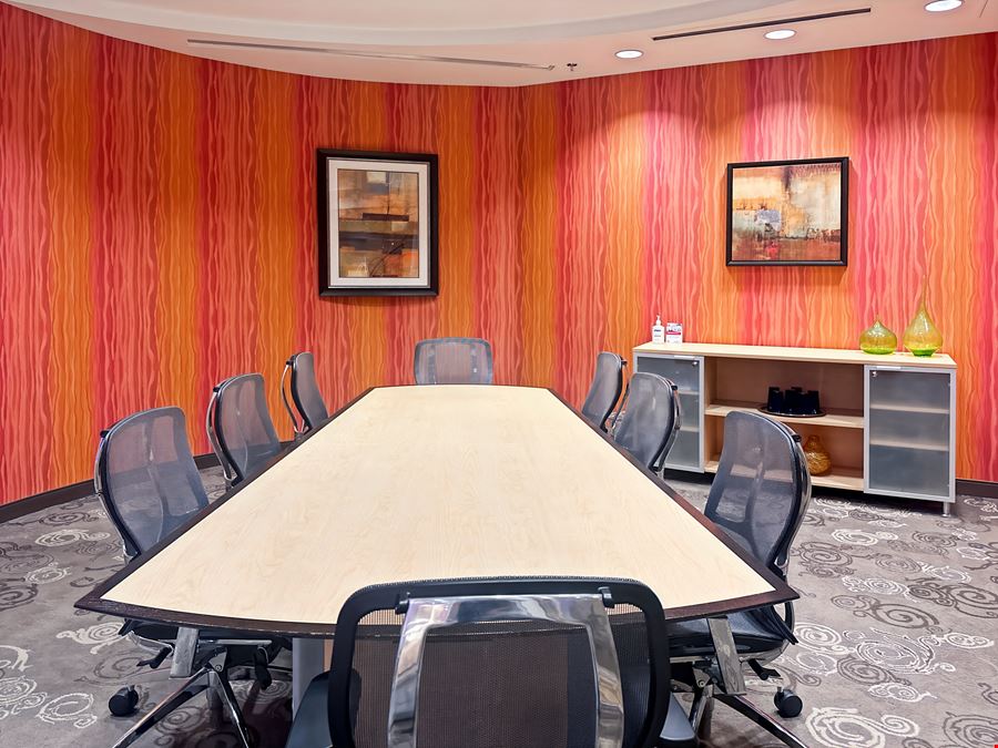 Regus - Las Vegas – Tivoli Village