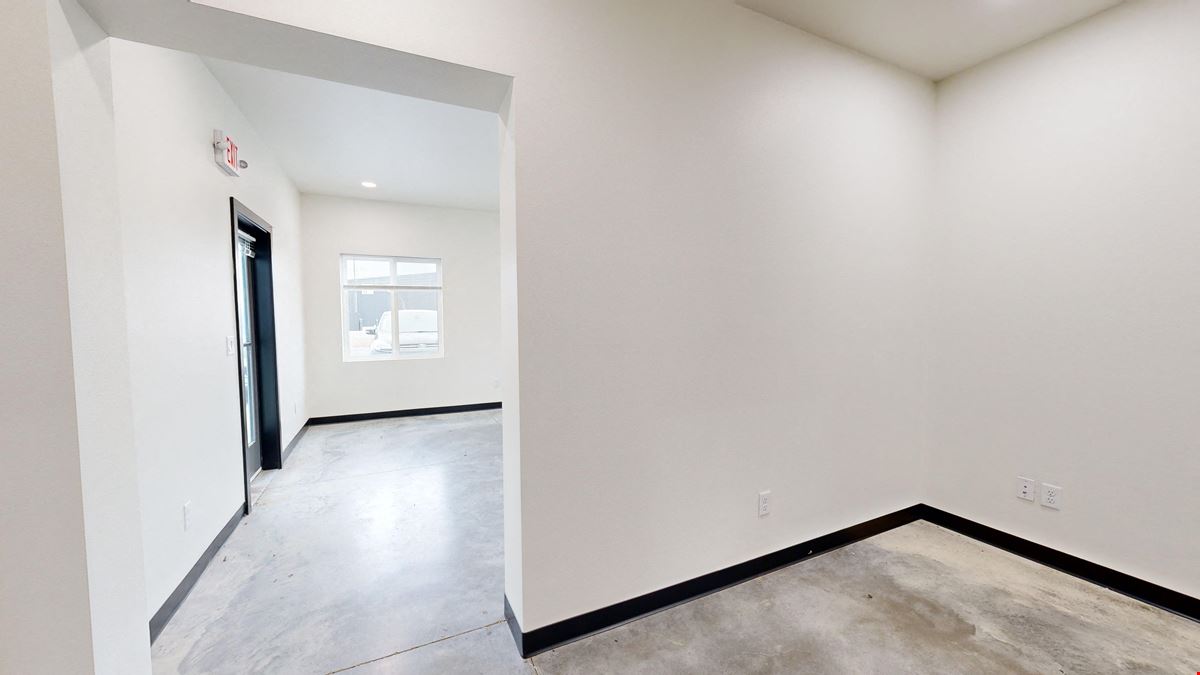 3221 Pureview Ln