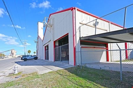 Preview of Industrial space for Rent at 1127 Bowie St.