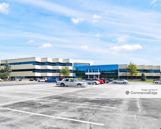 Preview of Office space for Rent at 11819 Miami Street
