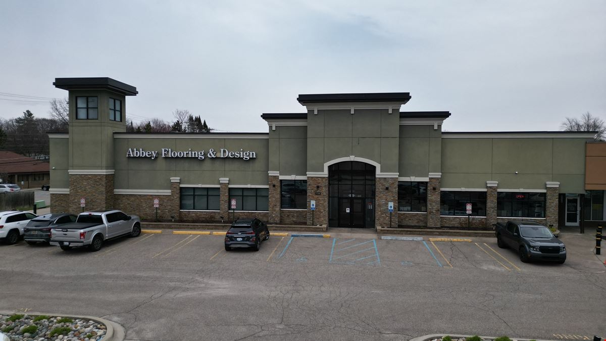 17200 Farmington Rd