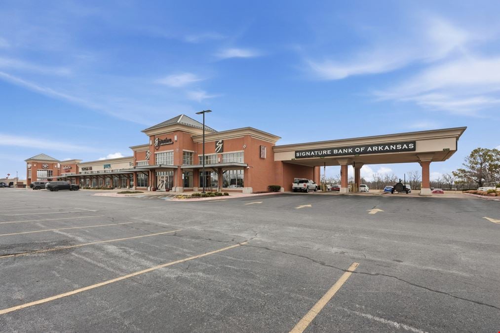 Signature Plaza