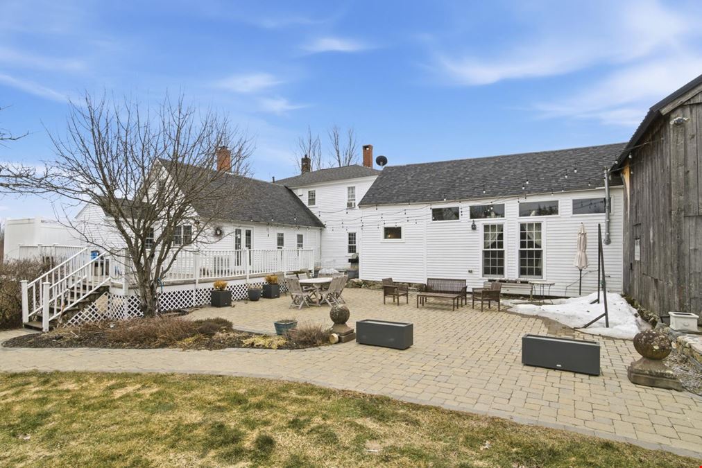 Historic Bed & Breakfast Estate with Event Barn on 5.6 Acres