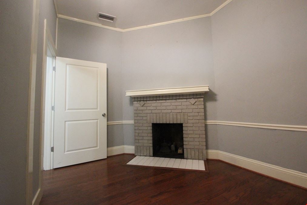 1751 Dauphin St., Mobile AL 36604